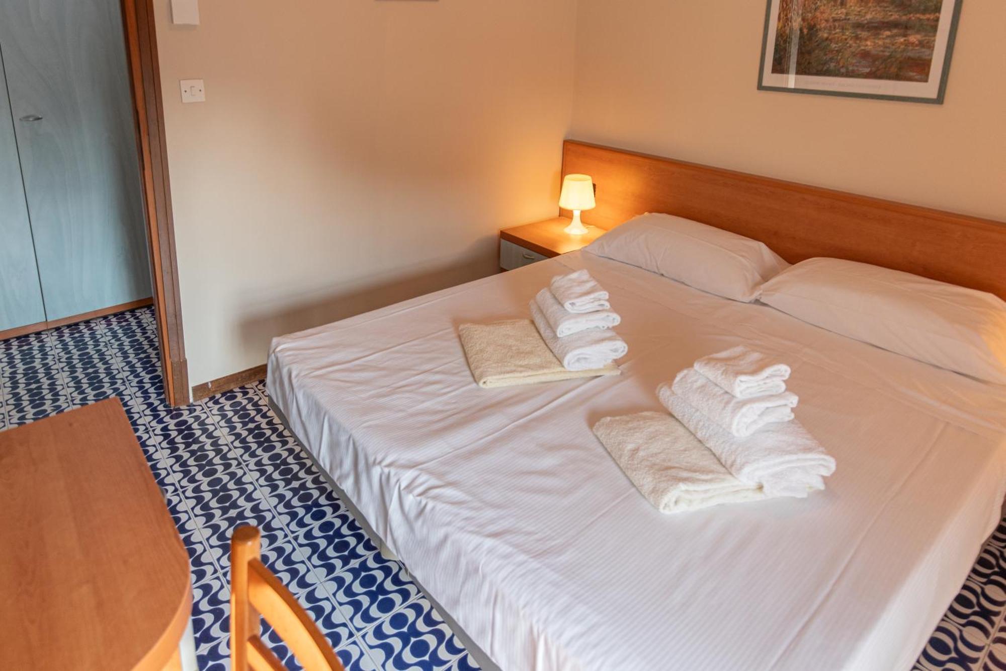 Prestige Garda Home - Ai Cappuccini Peschiera del Garda Exteriér fotografie